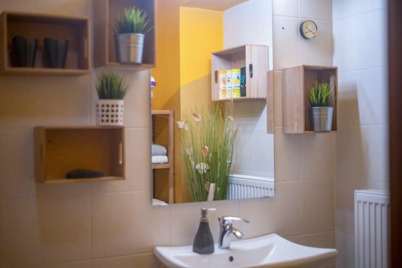 Cute Sunny Apartment Kod1 Ljubljana